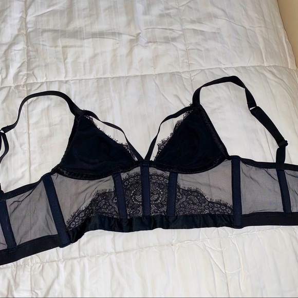 victoria’s secret black caged bralette - Picture 7 of 7